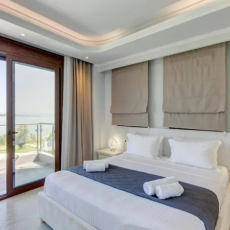 Chrisa * וורוורו