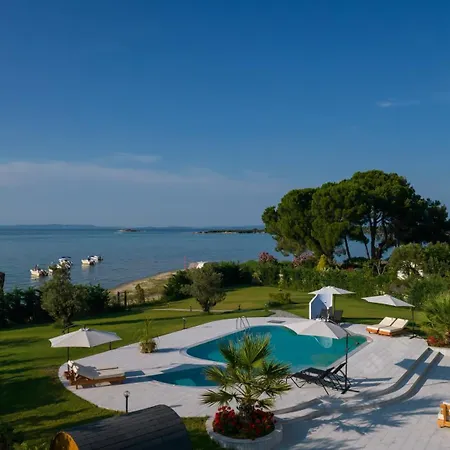 Chrisa וורוורו