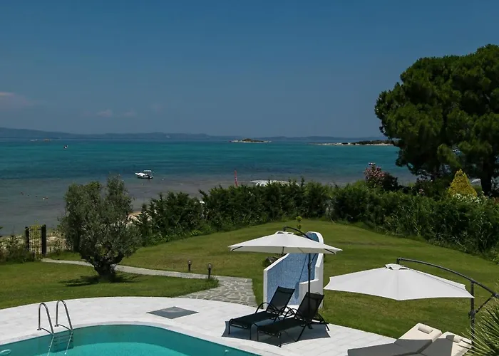 Willa Chrisa Vourvourou