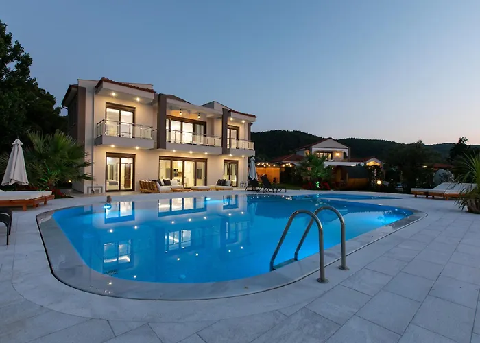 Chrisa 빌라 보우르보우로우